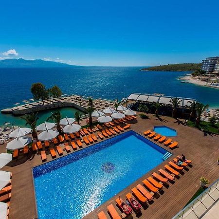 Wild Villa Apartments Sarandë Esterno foto